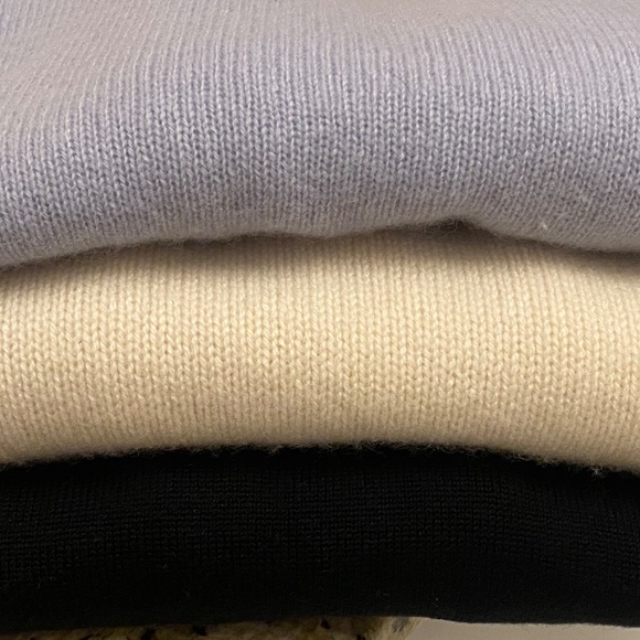 Aritzia Luxe Cashmere Cyprie Sweater - Whisper White - Picture 9 of 9